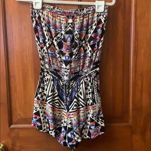 Patterned Strapless Romper